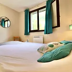 Appartement 3* Avec Balcon, Piscine Et Lac A Proximite, Activites Diverses - Fr-1-432-4
